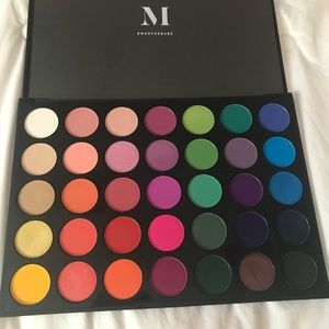 ‼️Morphe 35B color burst palette‼️